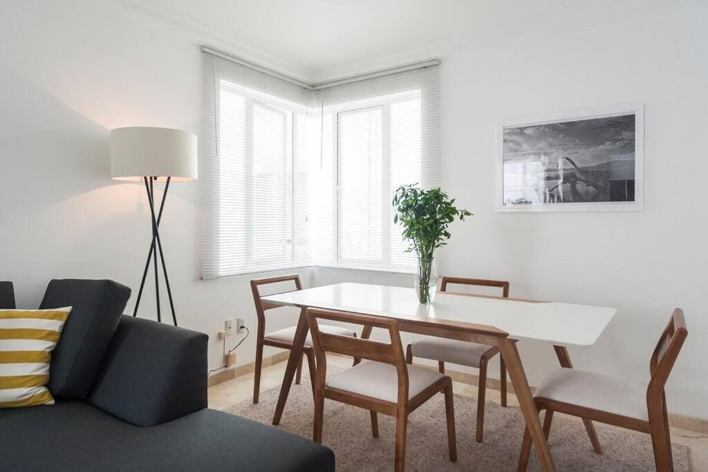 Condesa Residence Campeche: Modern 2BR Apartment with Open Spaces Mexico City Exterior photo