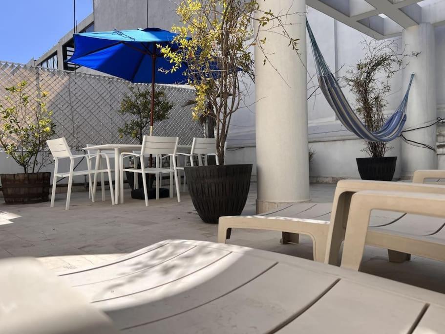 Condesa Residence Campeche: Modern 2BR Apartment with Open Spaces Mexico City Exterior photo