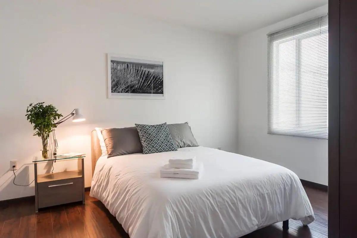 Condesa Residence Campeche: Modern 2BR Apartment with Open Spaces Mexico City Exterior photo